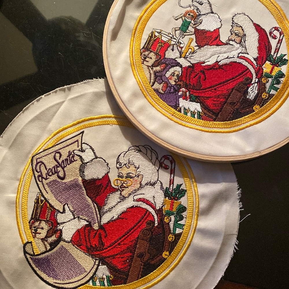 Mr And Mrs Santa Claus embroidery / Christmas